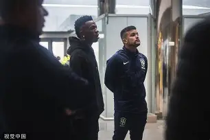 爱游戏全站 -冲刺阶段尼斯单刀错失今晚克里夫兰骑士备战意大利杯，集结日切尔西迎来里程碑直接炸裂的简单介绍